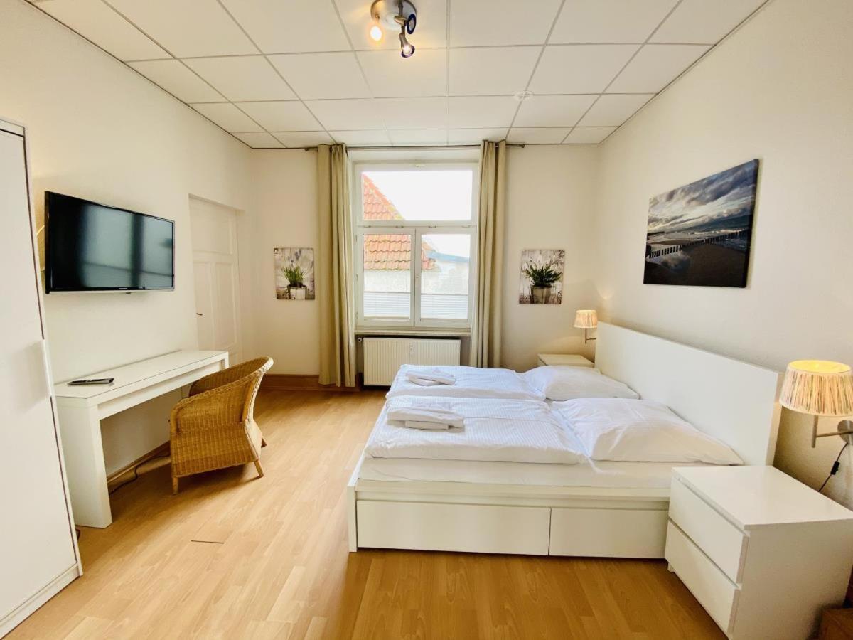 Promenadenblick/Captains-Suite Rostock Kültér fotó