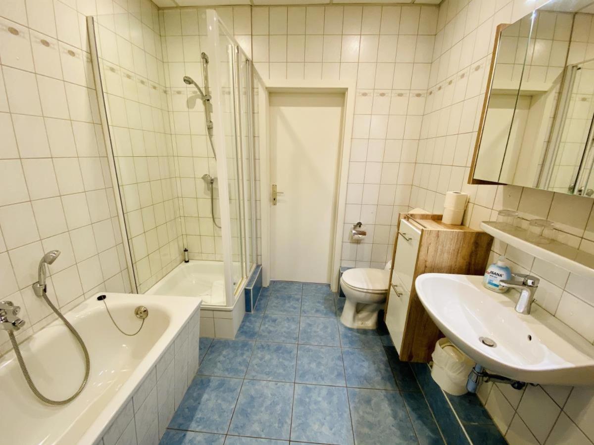 Promenadenblick/Captains-Suite Rostock Kültér fotó
